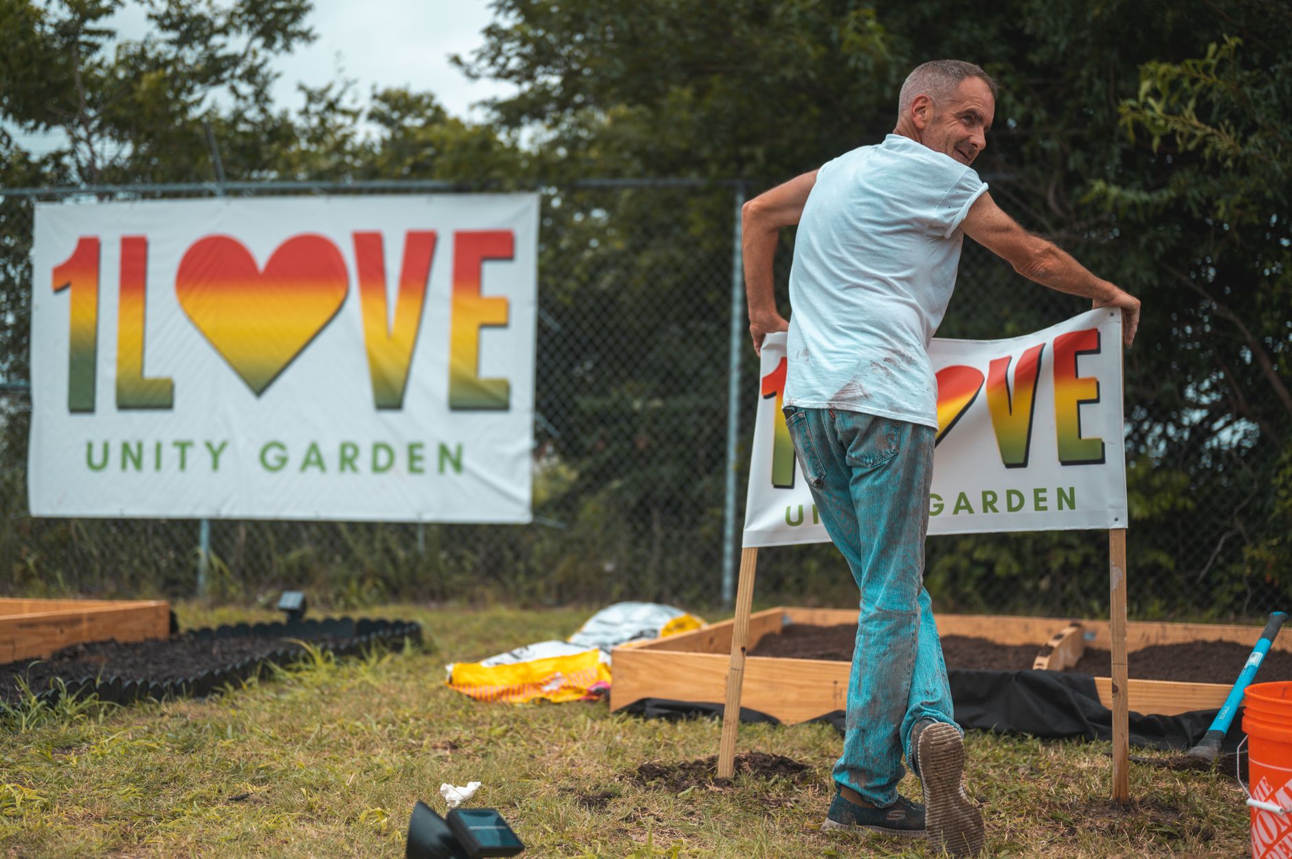 Ilustracja: Community Garden Lease Agreement UK: Terms, Costs and S Community Garden Lease Agreement UK: Terms, Costs and Securing Land - zdjecie w tresci