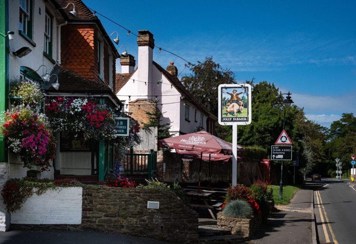 The Community Pub Buyout Scheme: How Villages Buy Back Their Local - ilustracja artykulu